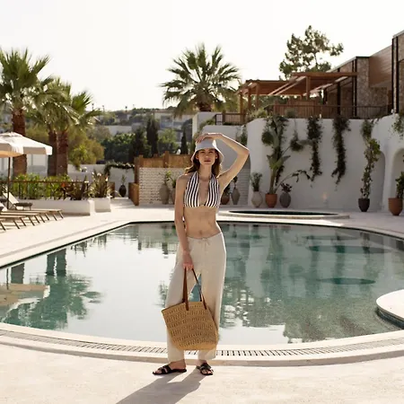 Avantgarde Refined Hotel 5*