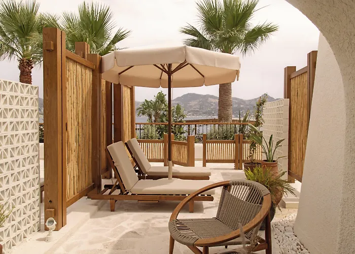 Avantgarde Refined 5*